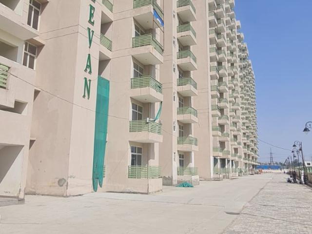 Resale | 3 BHK 1250 Sq.Ft. Apartment in Mehak Jeevan