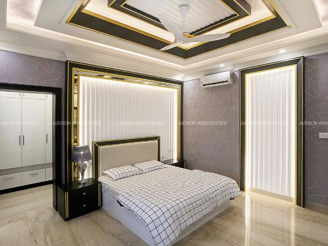 Resale | 3 BHK 1250 Sq.Ft. Apartment in Rohini Sector 13