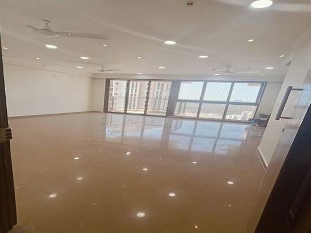 Resale | 3 BHK 1250 Sq.Ft. Apartment in Runwal Bliss