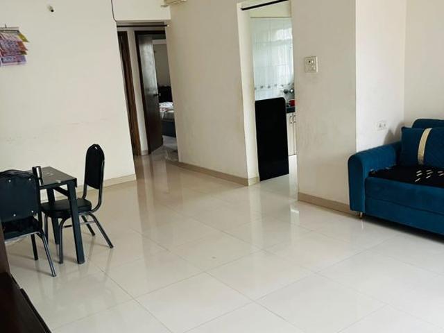 Resale | 3 BHK + 1250 Sq.Ft. Apartment in Tivoli Apartments