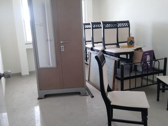 Resale | 3 BHK 1255 Sq.Ft. Apartment in Splendour County