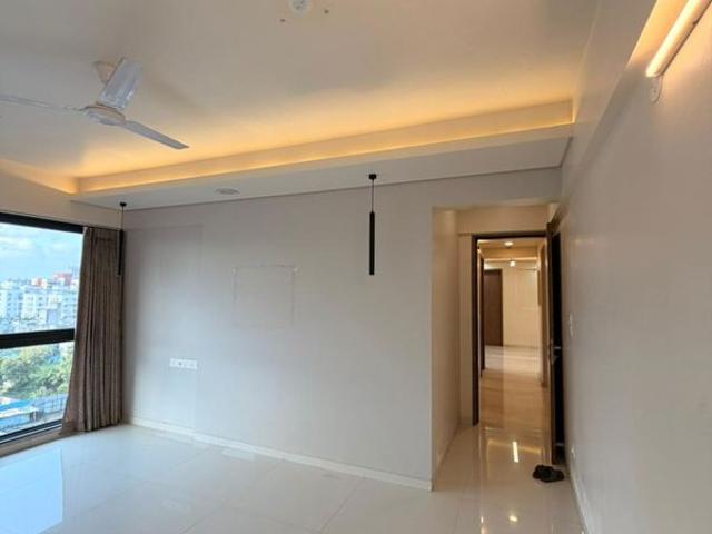 Resale | 3 BHK + 1256 Sq.Ft. Apartment in VB Aundh Renaissance