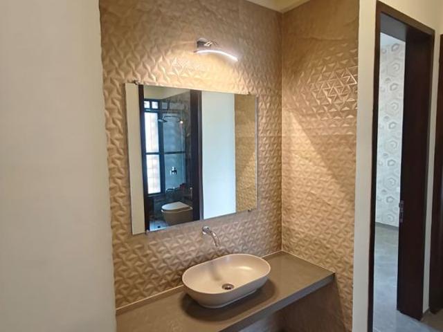 Resale | 3 BHK 1258 Sq.Ft. Apartment in Paradise Sai World Empire