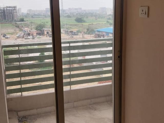 Resale | 3 BHK 1260 Sq.Ft. Apartment in Mehak Jeevan