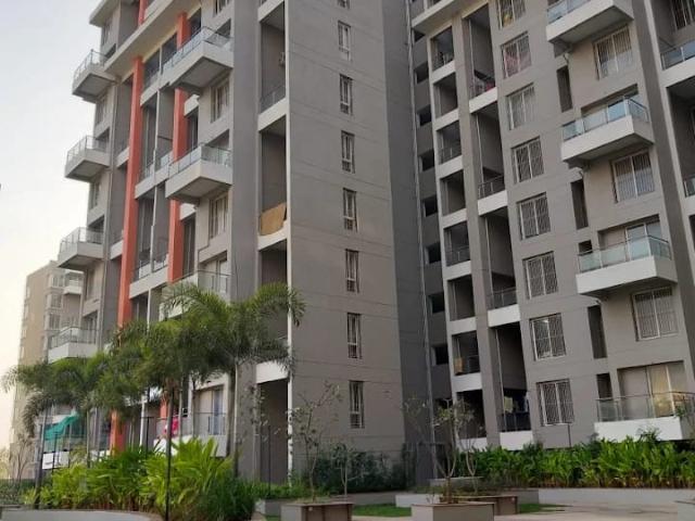 Resale | 3 BHK 1264 Sq.Ft. Apartment in Sai Innovision 7 Avenues