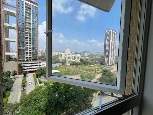 Resale | 3 BHK 1272 Sq.Ft. Apartment in Shapoorji Pallonji Joyville Celestia