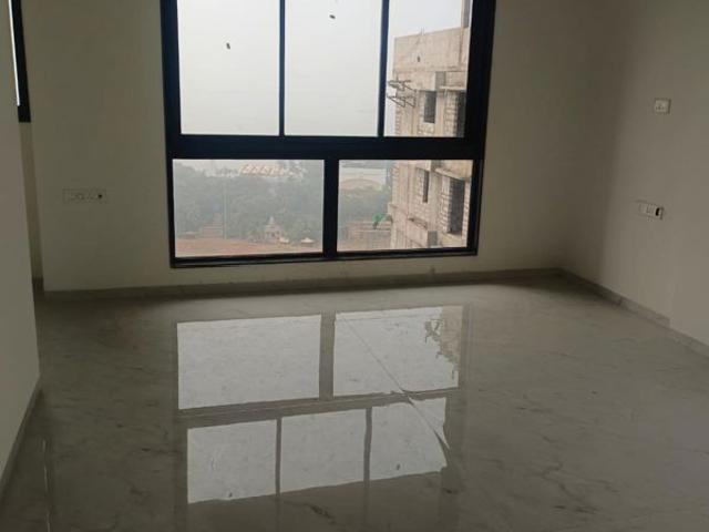 Resale | 3 BHK + 1274 Sq.Ft. Apartment in Udyog Nagar