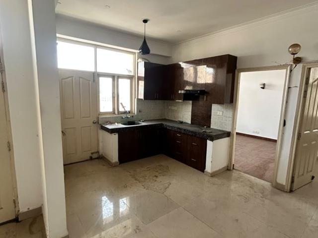 Resale | 3 BHK 1290 Sq.Ft. Apartment in SVP Gulmohur Garden