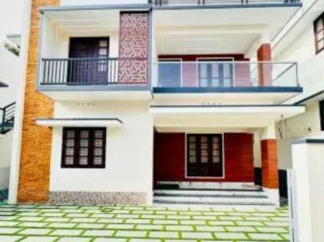 Resale | 3 BHK 1200 Sq.Yd. Villa in Sbp Golden Villa