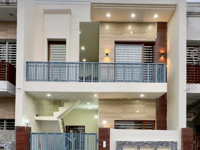 Resale | 3 BHK 1200 Sq.Ft. Villa in D P Luxury Villa