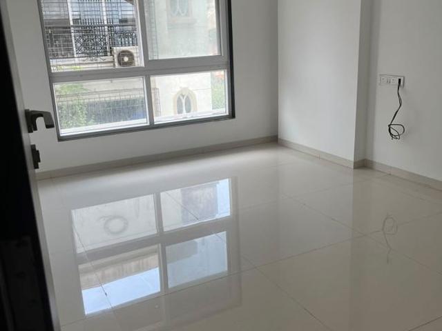 Resale | 3 BHK 1200 Sq.Ft. Apartment in Almeida Park