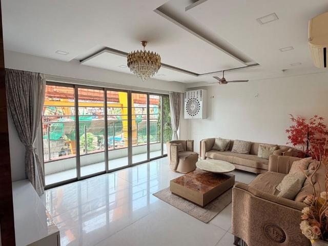 Resale | 3 BHK + 1200 Sq.Ft. Apartment in Bhavya Supreme Annexe