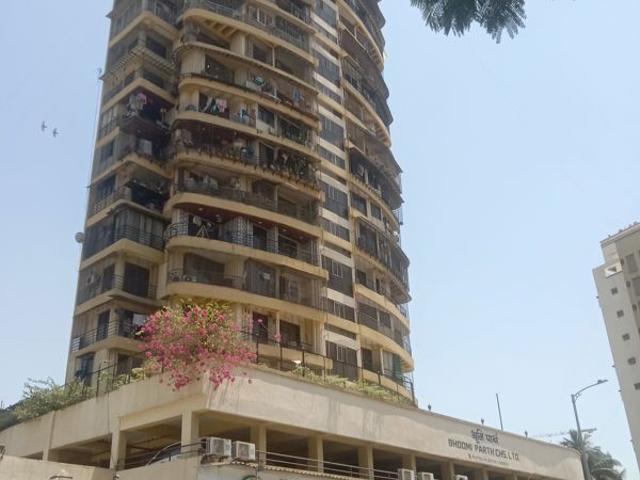 Resale | 3 BHK 1200 Sq.Ft. Apartment in Gajra Bhoomi Parth