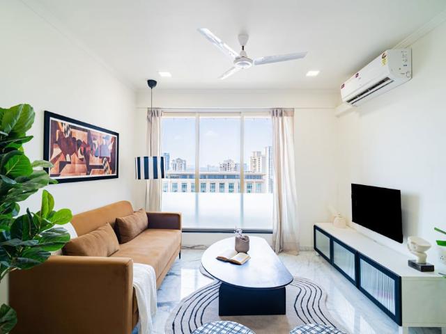 Resale | 3 BHK 1208 Sq.Ft. Apartment in Hiranandani Gardens Glen Height