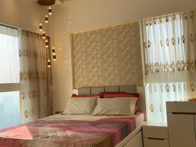Resale | 3 BHK 1220 Sq.Ft. Apartment in Omkar Alta Monte