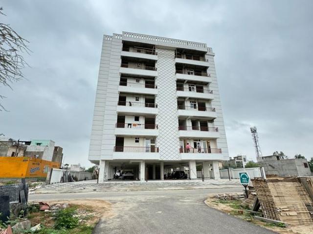 Resale | 3 BHK 1225 Sq.Ft. Apartment in Kanakpura