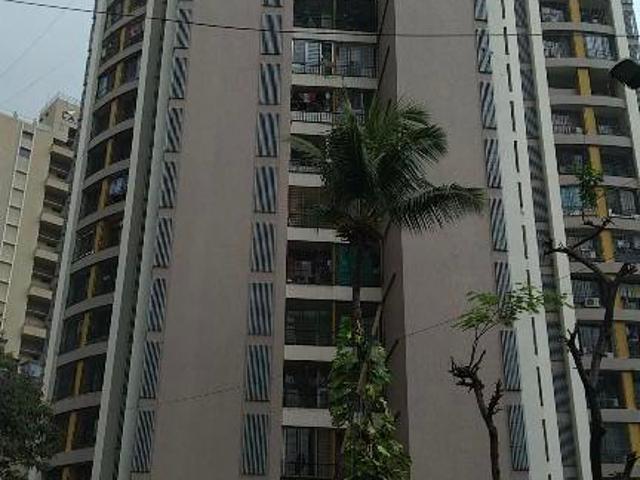 Resale | 3 BHK 1225 Sq.Ft. Apartment in Riddhi Tower