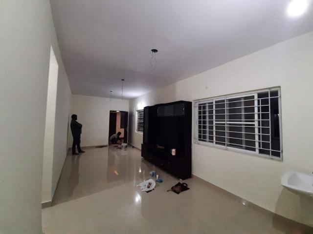 Resale | 3 BHK 1230 Sq.Ft. Apartment in Attapur