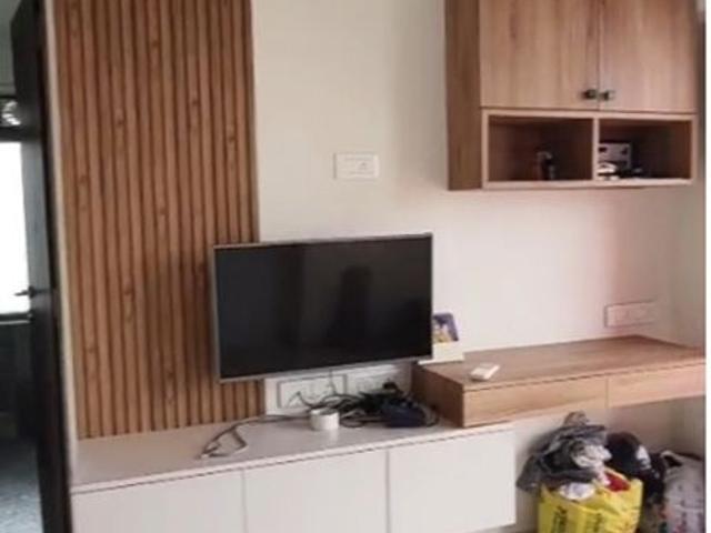 Resale | 3 BHK 1235 Sq.Ft. Apartment in Chembur
