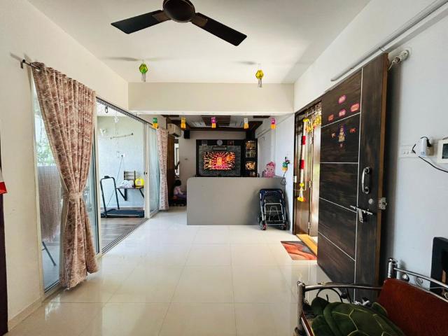 Resale | 3 BHK 1343 Sq.Ft. Apartment in Sinhagad Road