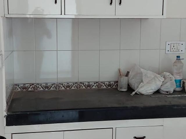 Resale | 3 BHK 1340 Sq.Ft. Apartment in Ansal Sushant Estate