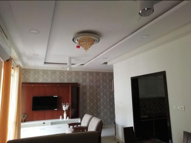 Resale | 3 BHK 1346 Sq.Ft. Apartment in Prestige Lakeside Habitat