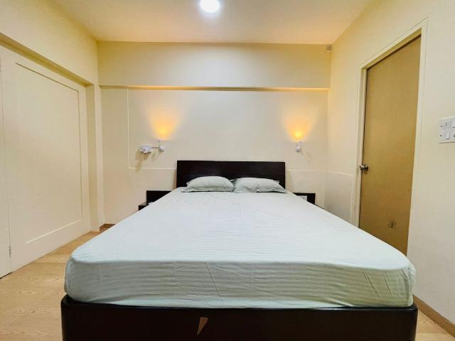 Resale | 3 BHK + 1350 Sq.Ft. Apartment in Chaitanya Tower
