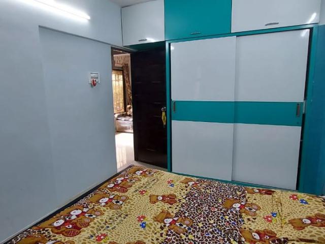 Resale | 3 BHK 1350 Sq.Ft. Apartment in Anmol Towers