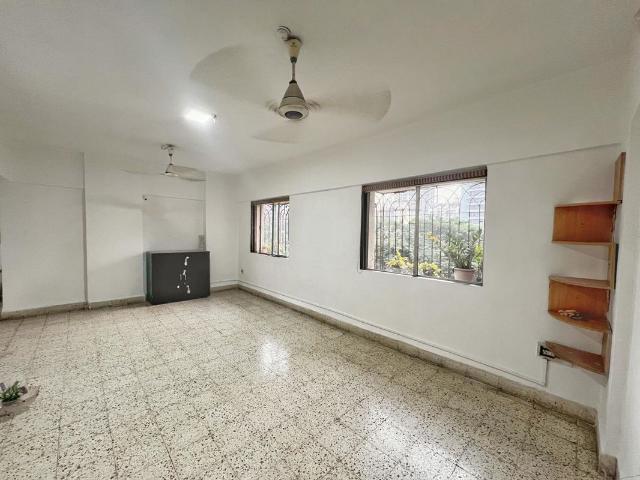 Resale | 3 BHK + 1350 Sq.Ft. Apartment in Jal Vayu Vihar Apartments