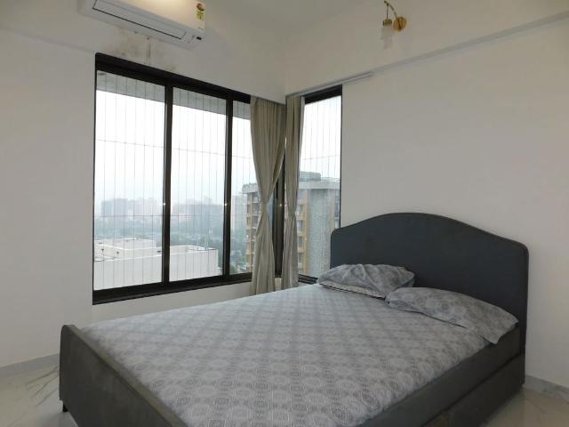 Resale | 3 BHK 1350 Sq.Ft. Apartment in Shubham Trident
