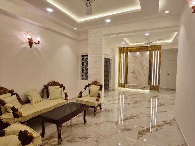 Resale | 3 BHK 1350 Sq.Ft. Apartment in Padmajalaya Apartment Banjara Hills