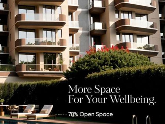 Resale | 3 BHK + 1350 Sq.Ft. Apartment in Wal Serenia 92