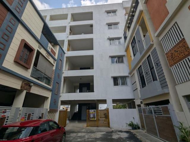 Resale | 3 BHK + 1356 Sq.Ft. Apartment in L7 Banjara