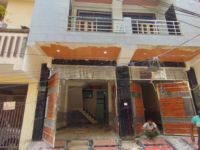 Resale | 3 BHK 135 Sq.Mt. Independent House in Girp Society