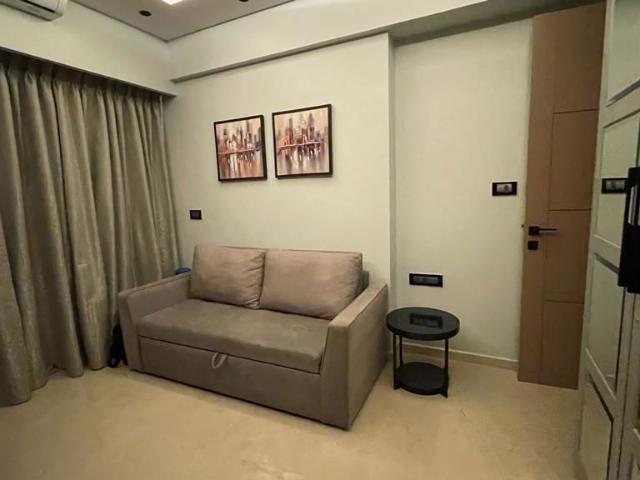 Resale | 3 BHK 1360 Sq.Ft. Apartment in Transcon Triumph Tower