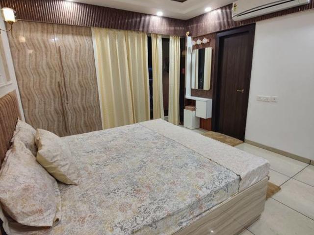 Resale | 3 BHK 1375 Sq.Ft. Apartment in Gomti Nagar