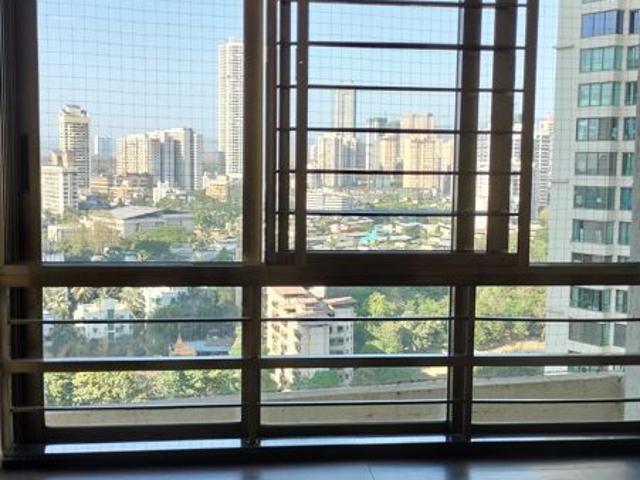 Resale | 3 BHK 1382 Sq.Ft. Apartment in Oberoi Realty Woods