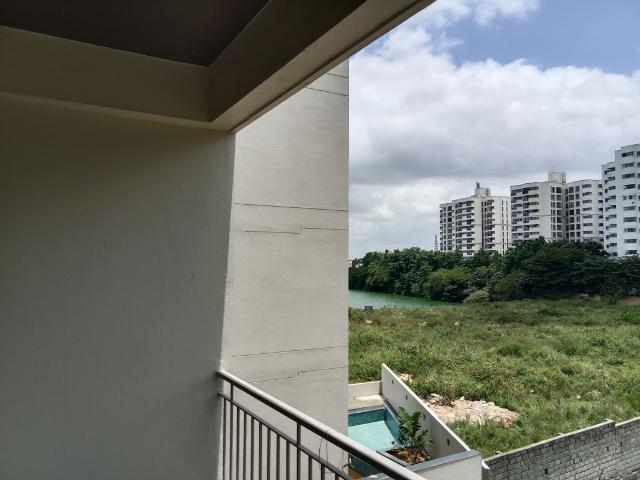 Resale | 3 BHK 1385 Sq.Ft. Apartment in Suraksha Springs
