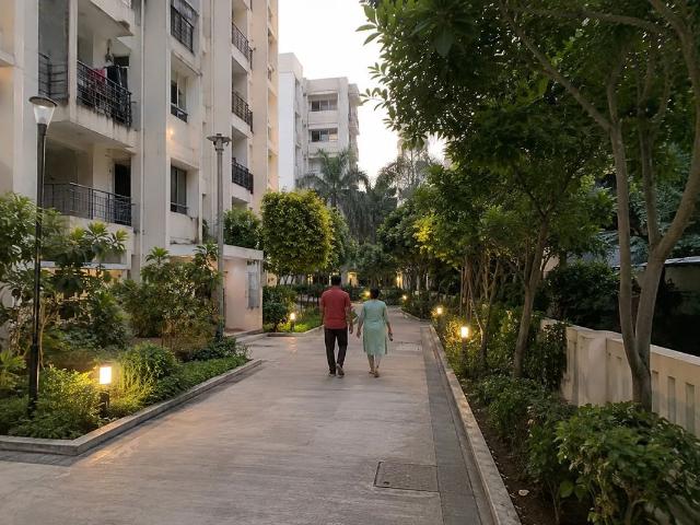 Resale | 3 BHK 1389 Sq.Ft. Apartment in Anuraag Amogh