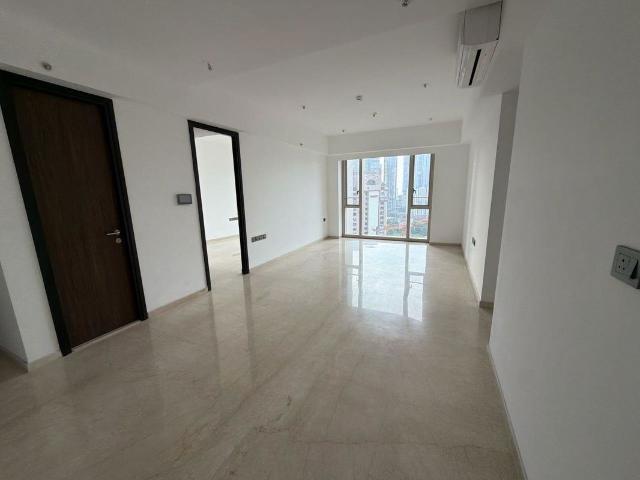 Resale | 3 BHK + 1390 Sq.Ft. Apartment in Lodha Worli