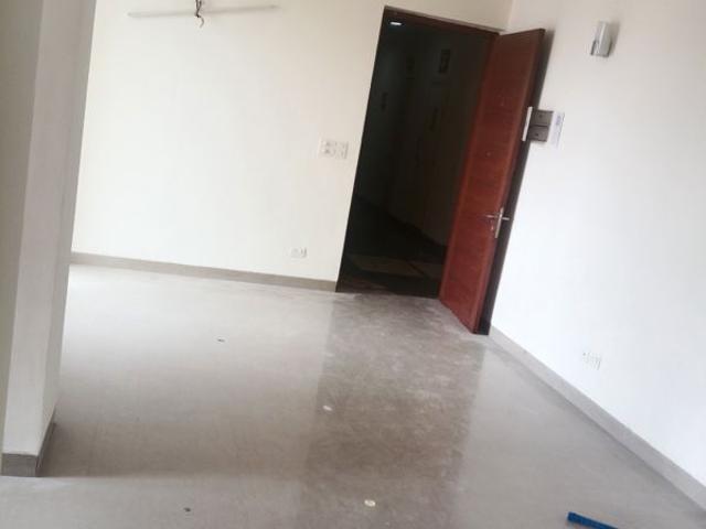Resale | 3 BHK + 1395 Sq.Ft. Apartment in Emaar Emerald Estate