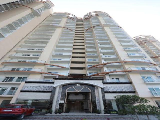 Resale | 3 BHK 1395 Sq.Ft. Apartment in Samridhi Luxuriya Avenue