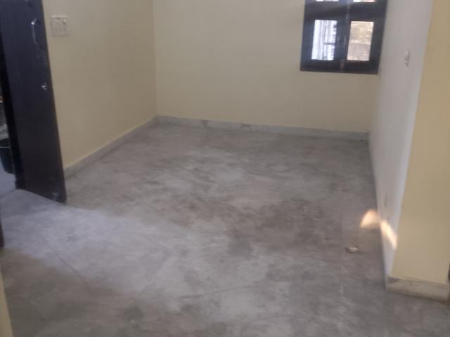 Resale | 3 BHK 1300 Sq.Ft. Apartment in Dwarka