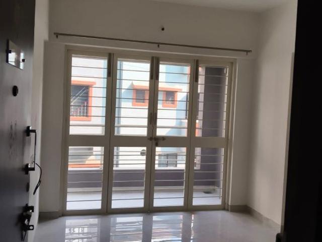 Resale | 3 BHK 1300 Sq.Ft. Apartment in Vision Aristo