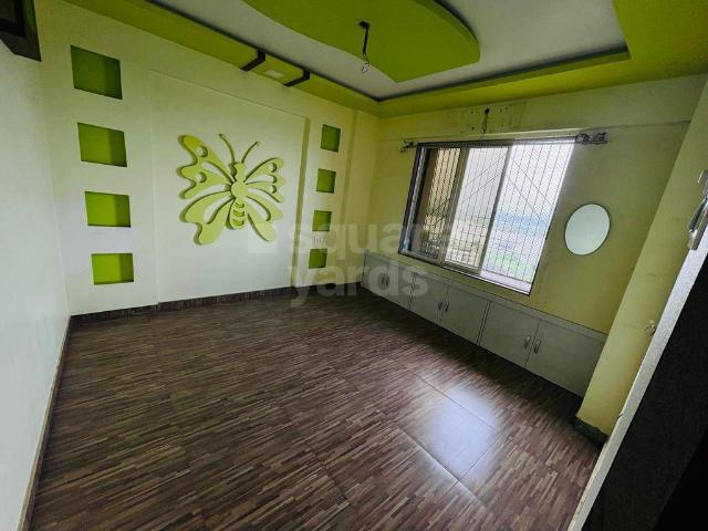 Resale | 3 BHK 1302 Sq.Ft. Apartment in Yash Enclave