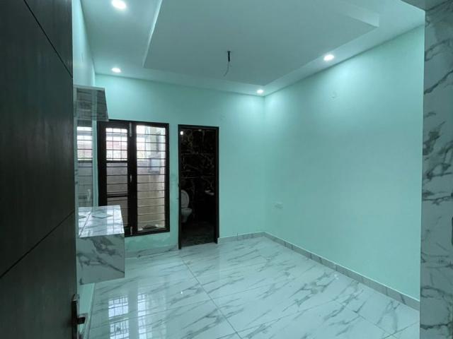Resale | 3 BHK + 130 Sq.Yd. Apartment in Aerocity