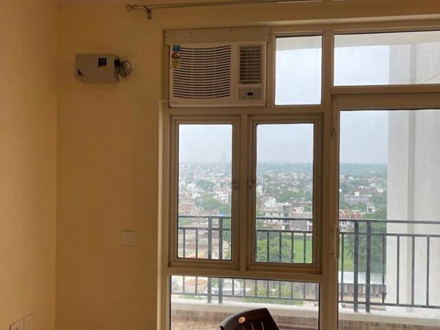 Resale | 3 BHK 1313 Sq.Ft. Apartment in YTT Life and Joy