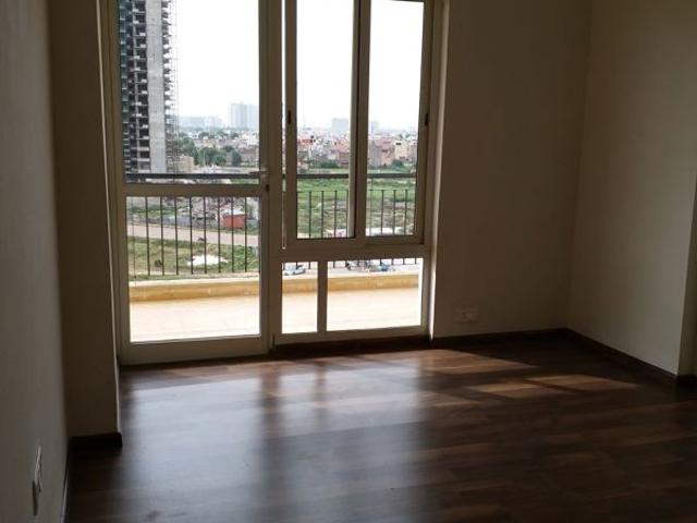Resale | 3 BHK 1325 Sq.Ft. Apartment in Maple Heights