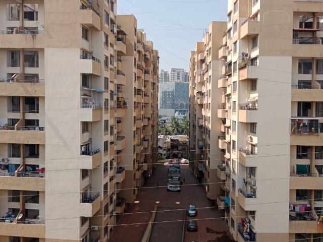 Resale | 3 BHK 1336 Sq.Ft. Apartment in Mont Vert Seville Phase I