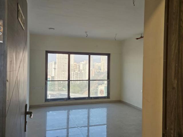 Resale | 3 BHK 1338 Sq.Ft. Apartment in IM Applaud 38